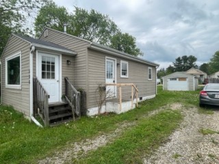 Foreclosure Auction of Newark Home