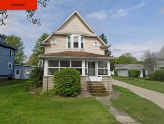 715 N Main St, Bowling Green, OH 43402