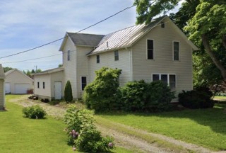 Split Level Home in Crawford County