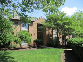 1544 W. Galbraith Road #503,  Cincinnati, OH 45231