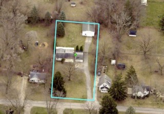 Ranch Home in Toledo on 0.5+ Acre Lot