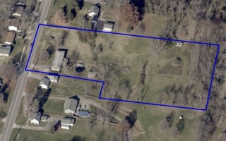 Ranch Home on 3.5 acres in Cincinnati