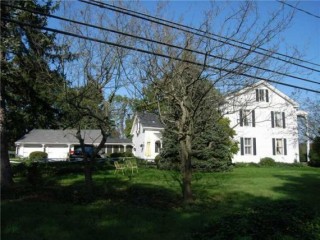 Lorain Golf Course Home