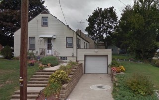 1602 Cherry Ave. N.W., Canton, OH  44714