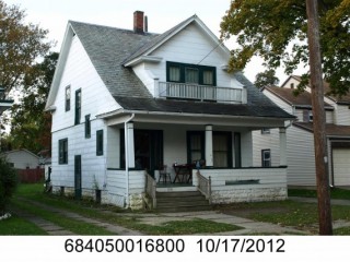 Ashtabula Investment Property 3 Blocks to the Beach