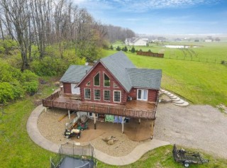 Lancaster Country Log Home 4+ Acres with Pool